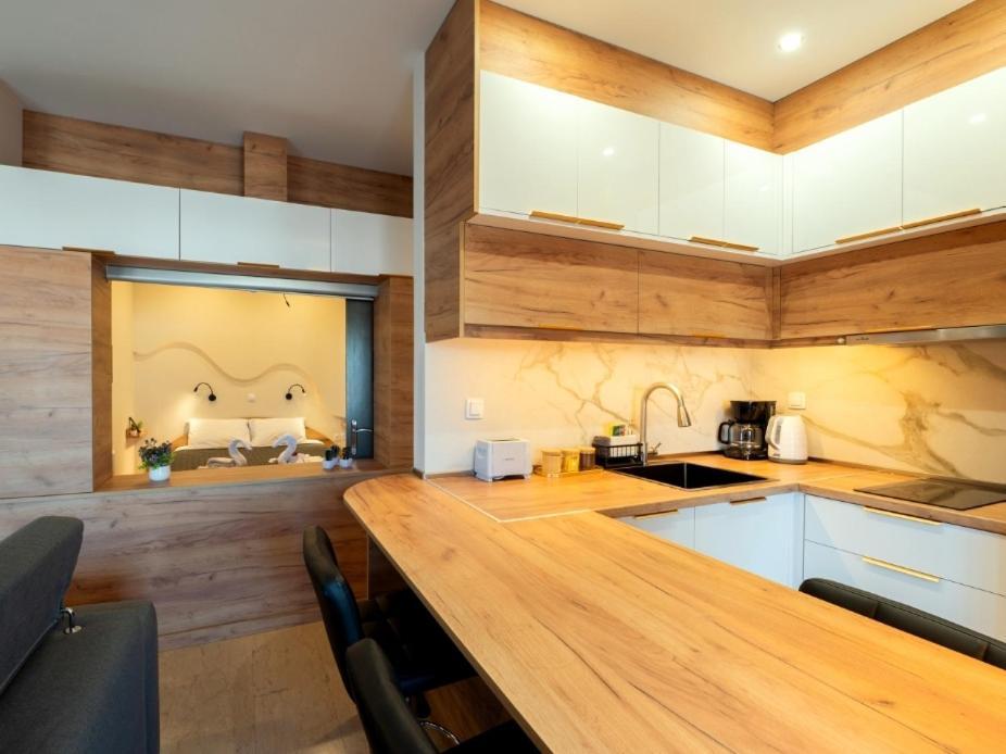 Sky View Suite Сере Экстерьер фото
