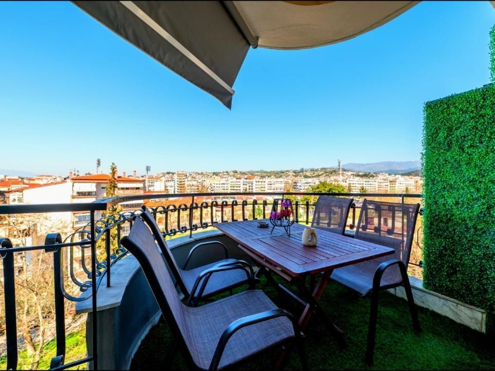 Sky View Suite Сере Экстерьер фото