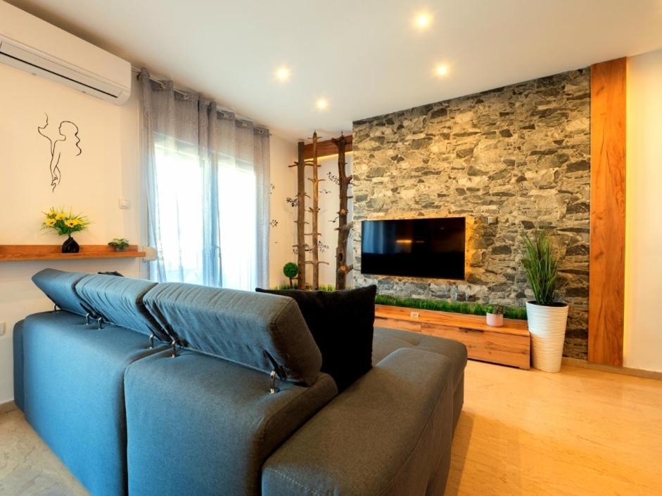 Sky View Suite Сере Экстерьер фото